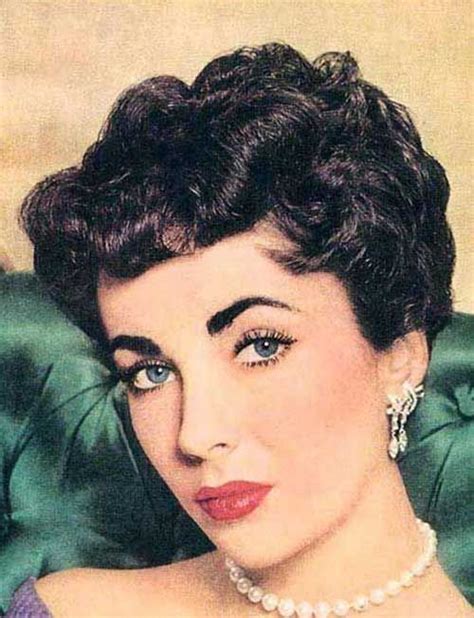 Taylor drew attention to her strong brows and famous violet eyes with a trendy pixie style in the girl who. 50s Hairstyles For Short Hair | http://www.short-haircut ...