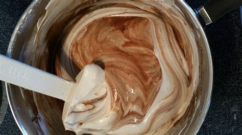 Chocolate mousse is a sophisticated, smooth and creamy dessert perfect for dinner parties or any time you are feeling fancy!! Chocolate Pudding Mousse Recipe | Whipped Cream Canister ...