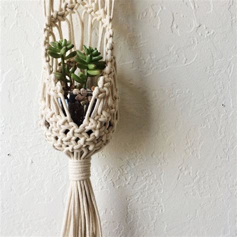 Macrame Hanging Plant Pouch Tutorial Download for Beginners