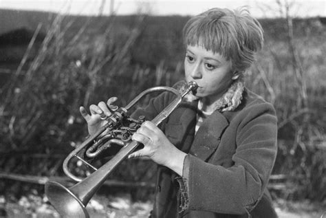 La Strada archive review: human tragedy is marred by ...