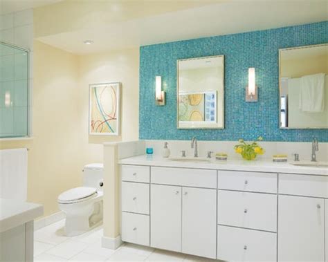The standard height of a bathroom vanity is 32 inches or around 2.5 feet. Half Height Backsplash | Houzz