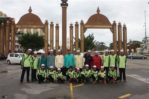 Mohamad nazarul eizat bin mohd nudri. MAAHAD TAHFIZ AL-FITYAN: Lawatan Terengganu & Kelantan