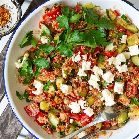 Quinoasalat Med Tomatdressing Quick Salads Delicious Salads Quick
