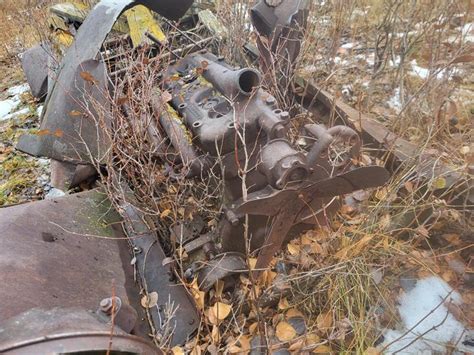Pre 1930 chassis with engine. NEW pics. 1920 cast date IDENTIFIED as