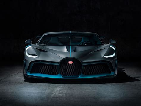 15 Best 2018 Bugatti Chiron Sport 4k 2 Images 1440p Car Wallpapers