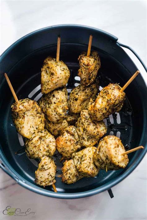 Set the air fryer timer to 30 minutes. Air Fryer Turkey Tenderloin Skewers (3 ingredients ...