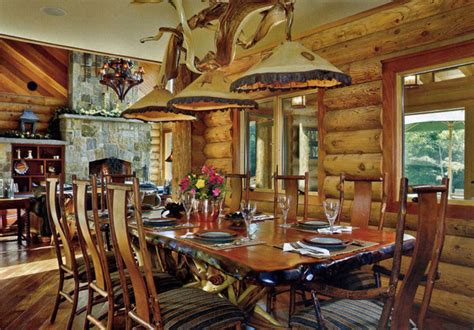 Dining table plans that use recycled lumber, pallet wood or even repurposed doors are all the rage. Rustic Dining Table