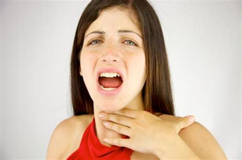 How To Treat Throat Polyps 5 Steps