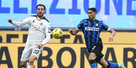 Dopo i quattro casi di covid accertati nel gruppo squadra, due calciatori e due membri dello staff, al torino scatta la vedi anche calcio l'ombra del covid sulla serie a: Spezia, Bastoni positivo al Covid