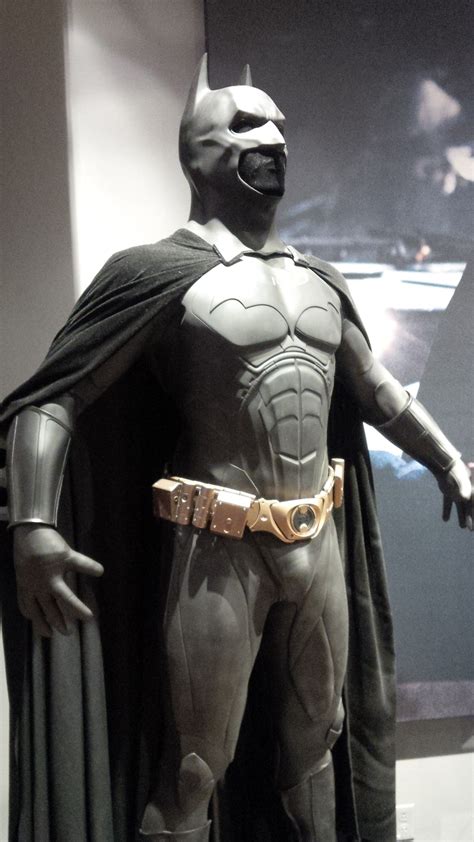 Batman Begins Costume - Warner Bros. Studio Tour | Batman, Batman begins, Fantasy heroes