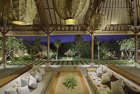 Villa Puri Bawana 5 Bedroom Canggu Bali Estate Echo Beach 7000m2 30 Mtr Pool