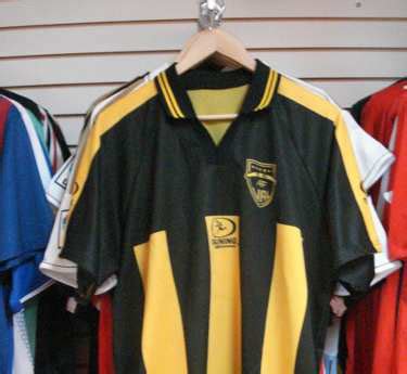466 likes · 526 talking about this. Arturo Fernandez Vial Home Maillot de foot 2001.