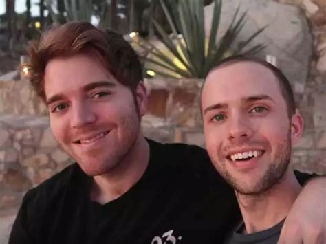 shane dawson quietly returned to social media for the first time since he fled the internet in
