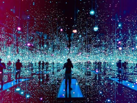 Yayoi Kusamas Infinity Mirror Rooms At The Broad Discover Los Angeles