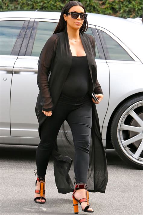 kim kardashian pregnancy clothes