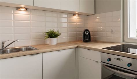 ¿te gustaría renovar tu baño o cocina? Cocina: pintura vs alicatado - Bekia Hogar