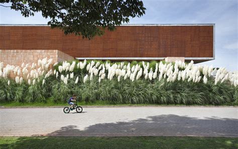 17 Contemporary Brazilian Landscape Architects Archdaily