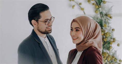 Sudah selaykanya kita sebagai seorang istri hal ketujuh yang harus anda perhatikan dalam melayani suami sebagai istri yang baik adalah dengan memberikan dan menunjukkan rasa hormat. Ciri-Ciri Lelaki Yang Sudah Bersedia Menjadi Suami Serta ...