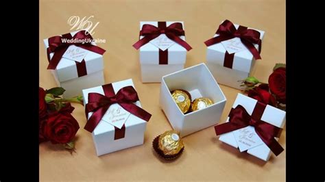 A personalised gift on a wedding day is something special, showing you how much you truly care with something unique for the bride & groom. UNIQUE WEDDING FAVORS GUESTS WILL ACTUALLY APPRECIATE ...