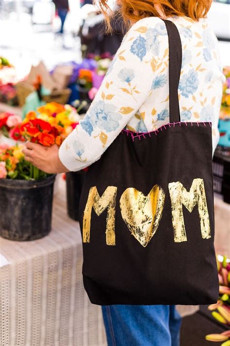 We have great ideas for the perfect gifts for her. Personalize a Thoughtful Tote for Mom in Under 30 Minutes ...