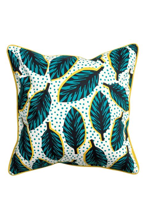 Patterned cushion cover - Turquoise/Leaf - Home All | H&M GB | Cushion cover, Cushion pattern ...