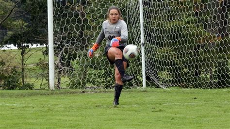 Leigh Appolonia Women S Soccer University Of Pittsburgh At Johnstown Athletics