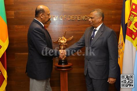 Outgoing Dg Inss Pays Farewell Call On Defence Secretary