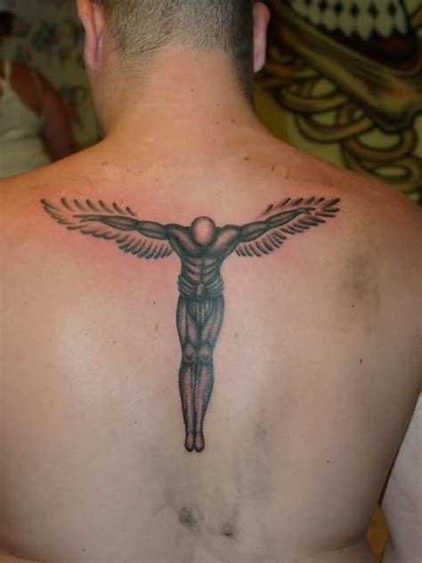 Encuentra esta muchas ideas mas de tattoos. Tatuajes de cruces religiosas y otros motivos cerca