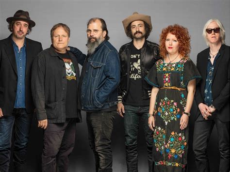 Steve Earle Returns To Copperhead Road For Albums 30th Anniversary