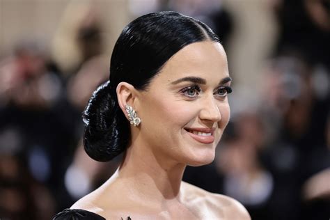 Aggregate More Than 84 Katy Perry Hairstyle 2023 Latest In Eteachers