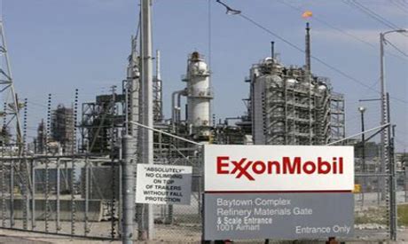 Exxonmobil markets its products under the brand names esso, mobil and exxonmobil. Egypt's ExxonMobil workers strike to get permanent ...