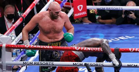 Tyson Fury Told Epic Deontay Wilder Fight Wasnt A Boxing Match Mirror Online