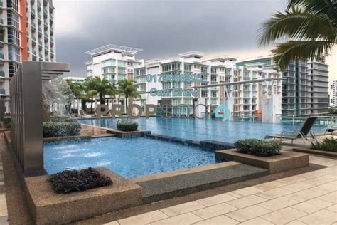 The space oasis service suite, oasis square, ara damansara this unit faces the pool and it feels as if you own the pool. SoHo/Studio For Sale at Oasis Ara Damansara, Ara Damansara ...