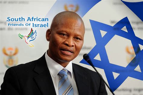 He became popular following his role as the chief justice of south africa; Mogoeng Mogoeng / Chief Justice Mogoeng: Judges Must Be ...