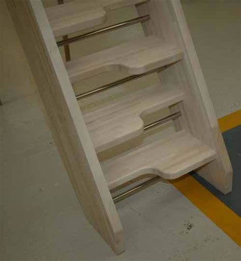 Alternating Tread Staircases Beech40opendetail