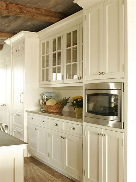 So, let us go ahead and check out the 15 dainty cream kitchen cabinets below. 80+ BEST Simple And Elegant Cream Colored Kitchen ...