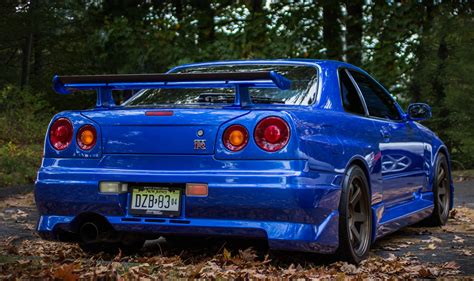 Nissan Skyline Gt R R34 Car Wallpapers Hd Desktop And Mobile Backgrounds