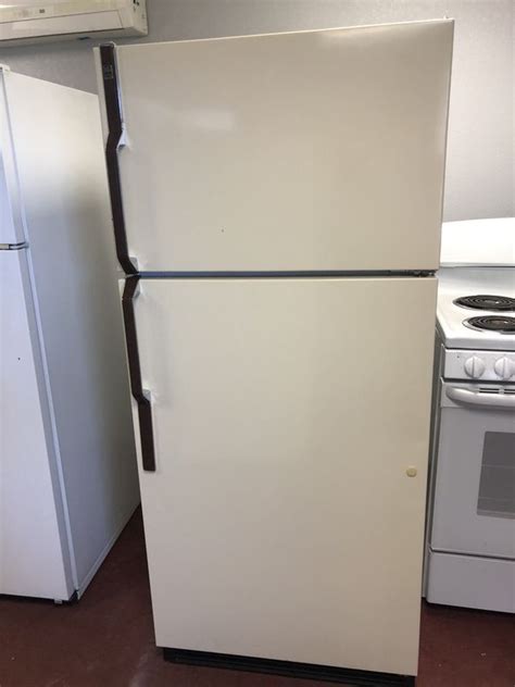 Unique refrigerator parts and reliable refrigerator repair can be hard to come by these days. Refrigerator G E almond color for $135 for Sale in Peoria ...