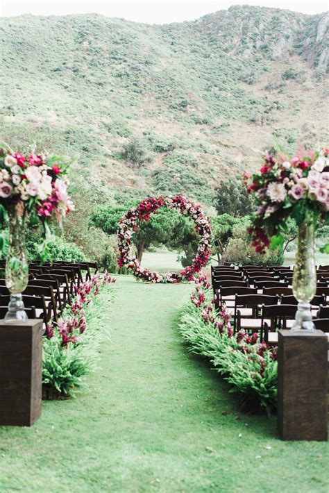 35 Altar and Aisle Decorations We Love | Outdoor wedding decorations, Wedding aisle decorations ...
