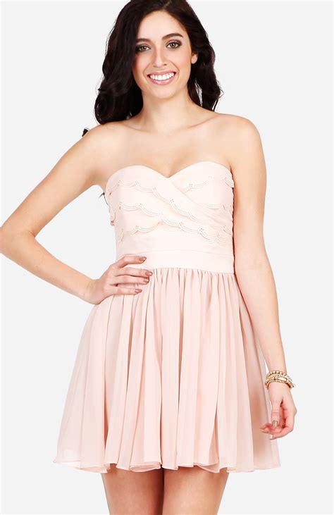 Strapless Pleated And Ruffle Dress In Rose Dailylook