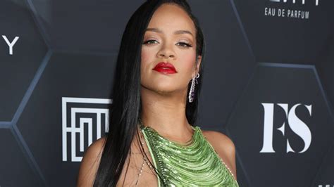 Rihanna Heißer Tanz Wird Zum Millionen Hit