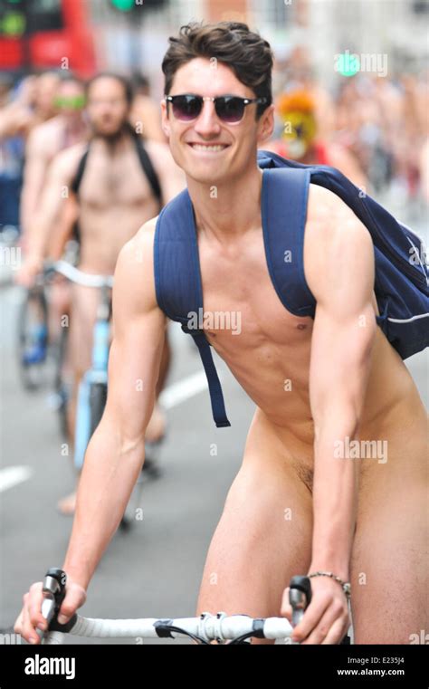 Piccadilly London Uk Juni World Naked Bike Ride Radfahrer