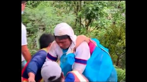 At Least 24 Dead As Philippine Bus Plunges Into Ravine