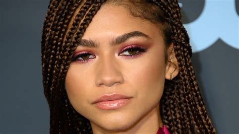 How Tall Is Zendaya And What Is Her Ethnicity