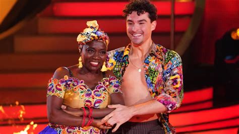 Rúrik gíslason tanzt sich zum sieg valentina pahde, nicolas puschmann und rúrik gíslason kämpften am freitagabend um den titel dancing star 2021. "Let's Dance": Valentina Pahde und Rúrik Gíslason räumen ab