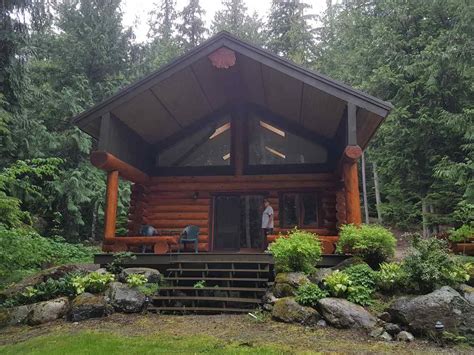 The 4br 2bth home has insulated concrete block. BC Guided Fly fishing lodge in Pemberton Canada