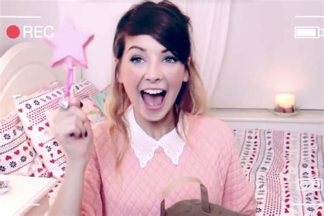 Youtube Vlogger Zoella Becomes Fastest Selling Debut Author In Uk