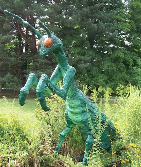 12 Of The Coolest Lawn Ornaments Ready For Your Home