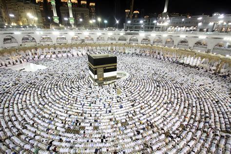 Muslims On Mecca Hajj Pilgrimage Set To Face Extreme Danger From