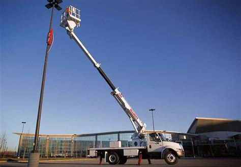 Utility Aerial Work Platforms Bronto Skylift Aspen Equipment